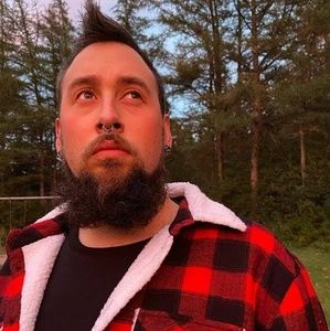 Meet your Posher, Mitchell